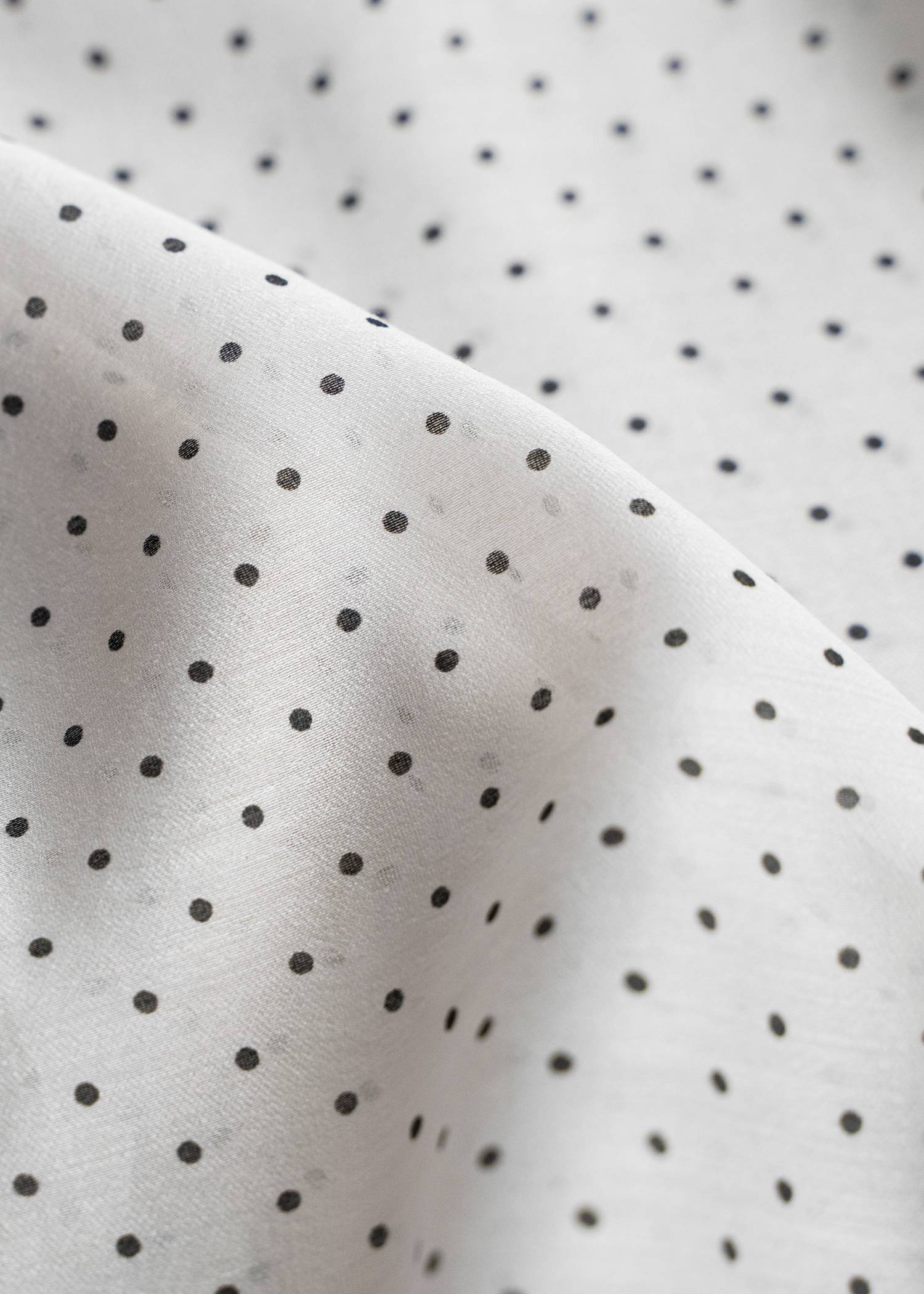 volume sleeve dot scrunchie BL