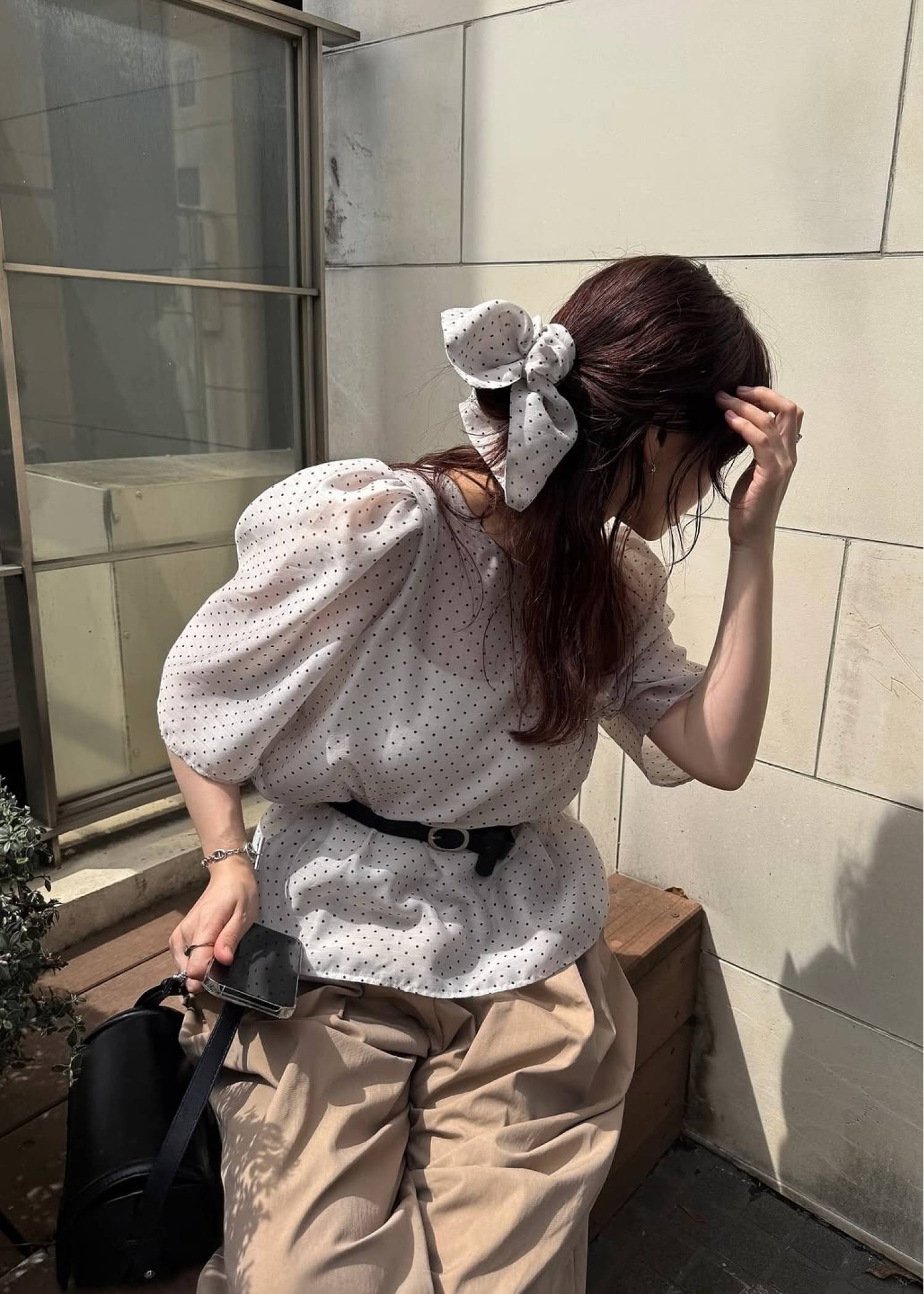 volume sleeve dot scrunchie BL