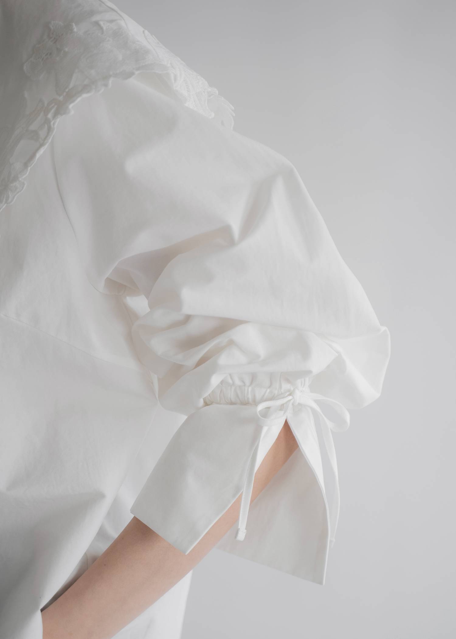 motif lace big collar SH