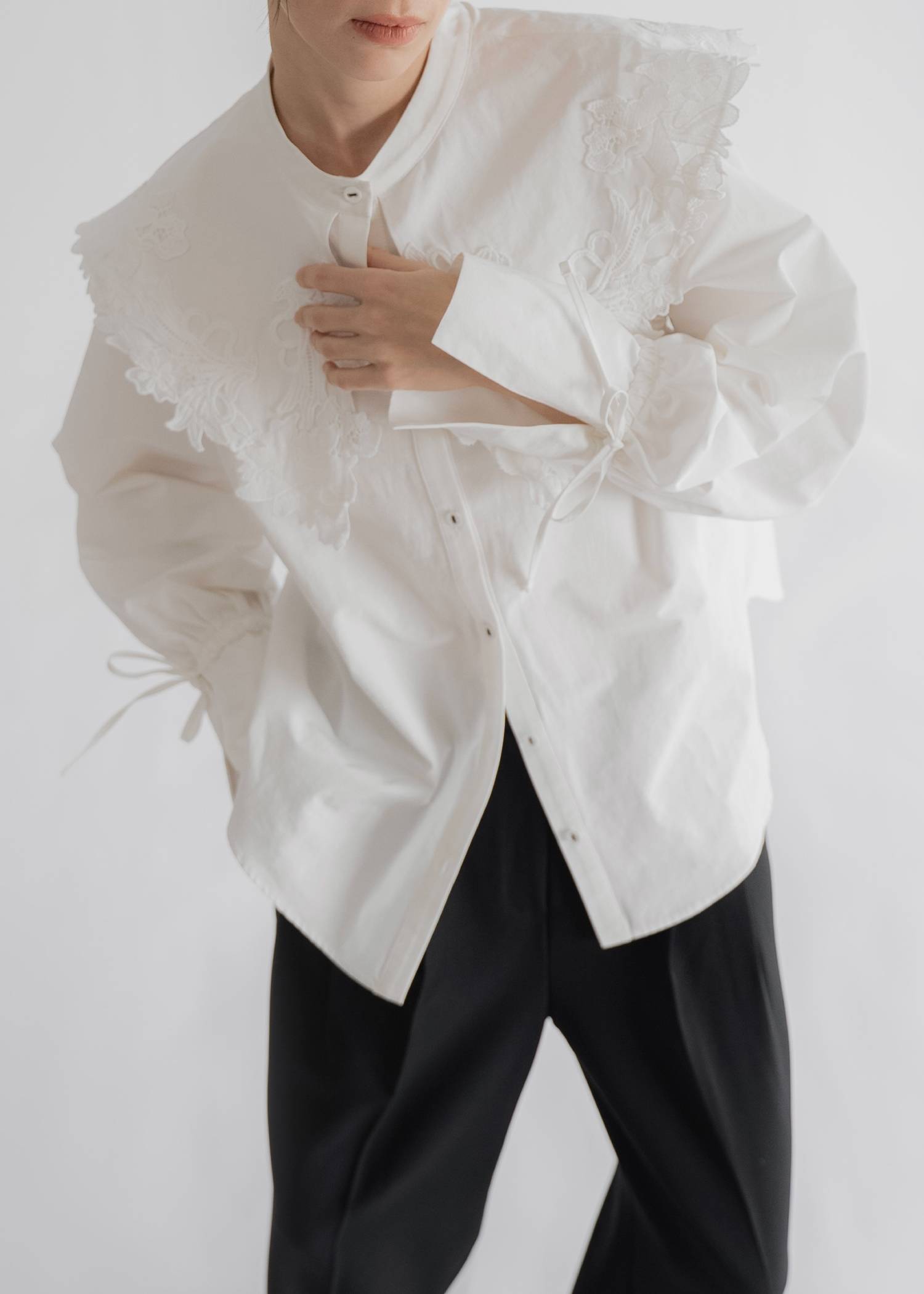 motif lace big collar SH