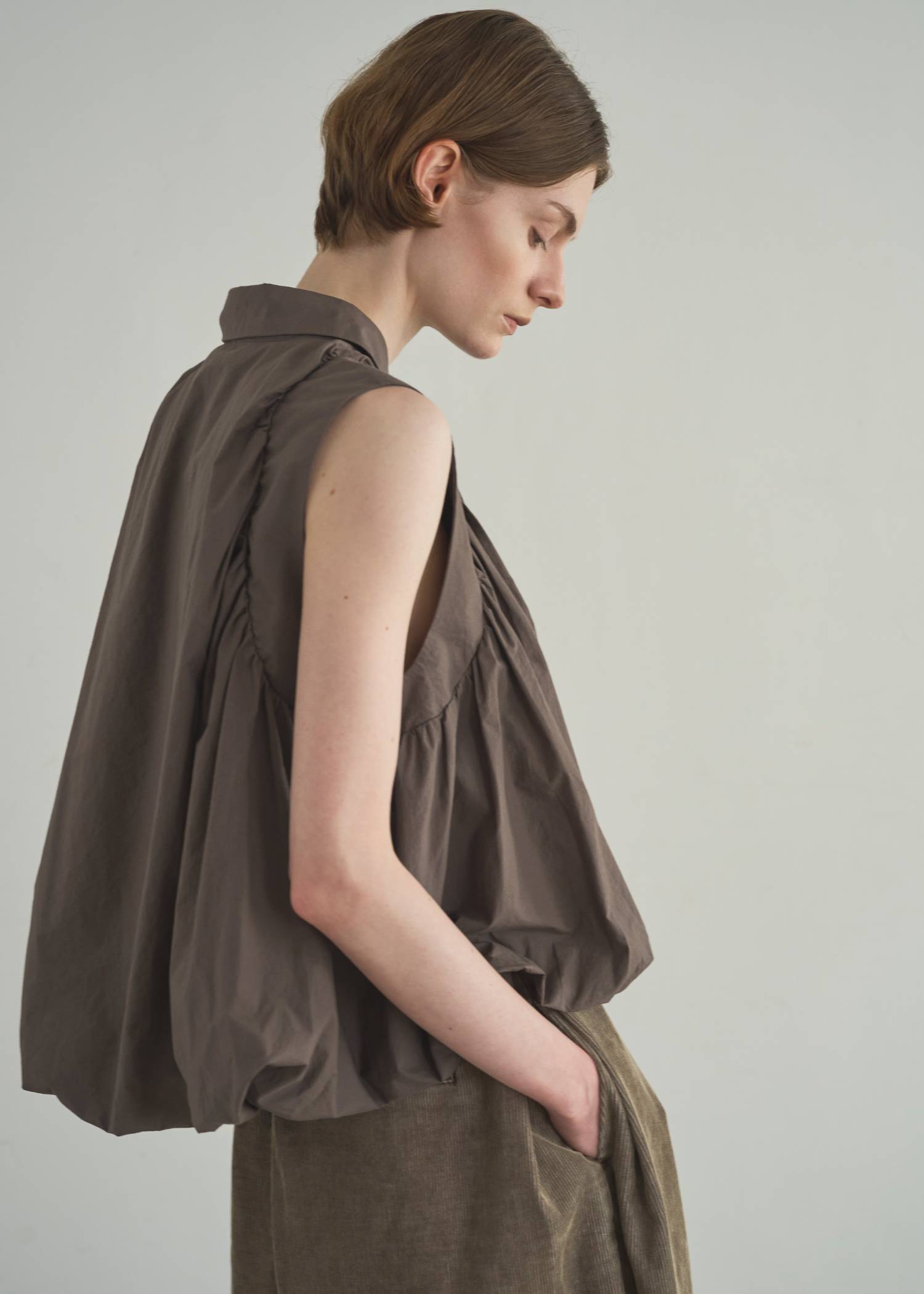 volume balloon gather no sleeve tops