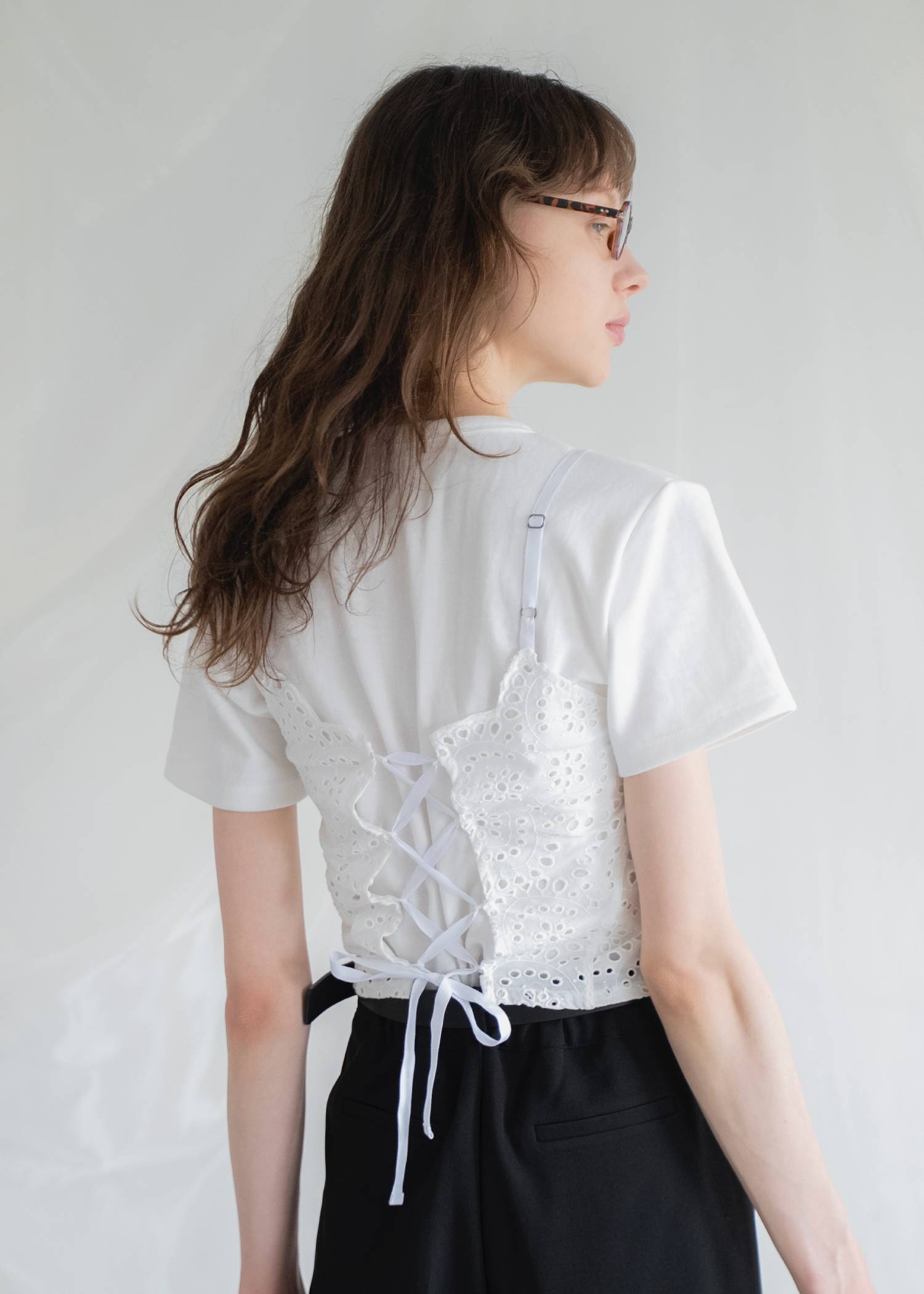 back lace up scalloped lace bustier