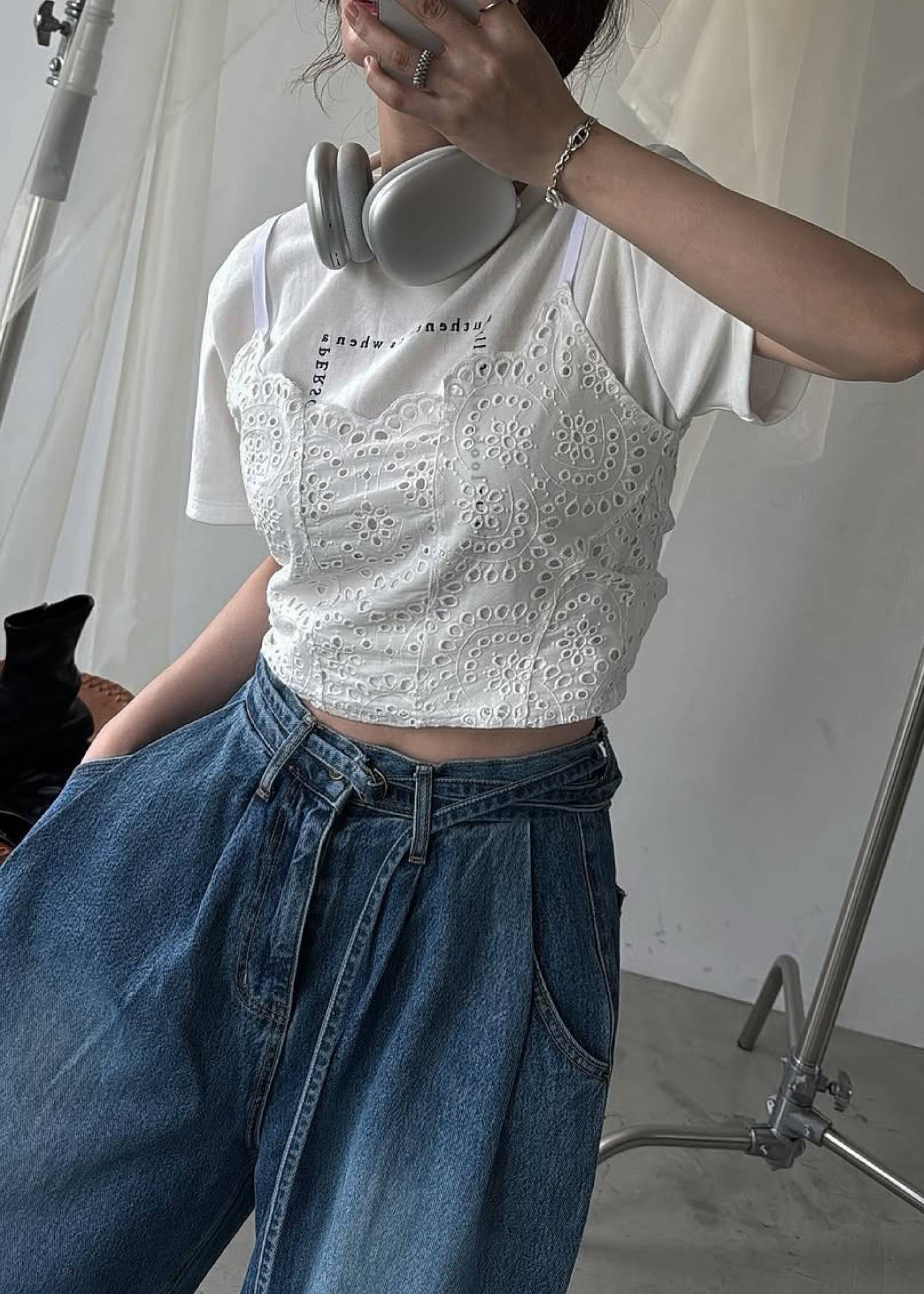 back lace up scalloped lace bustier