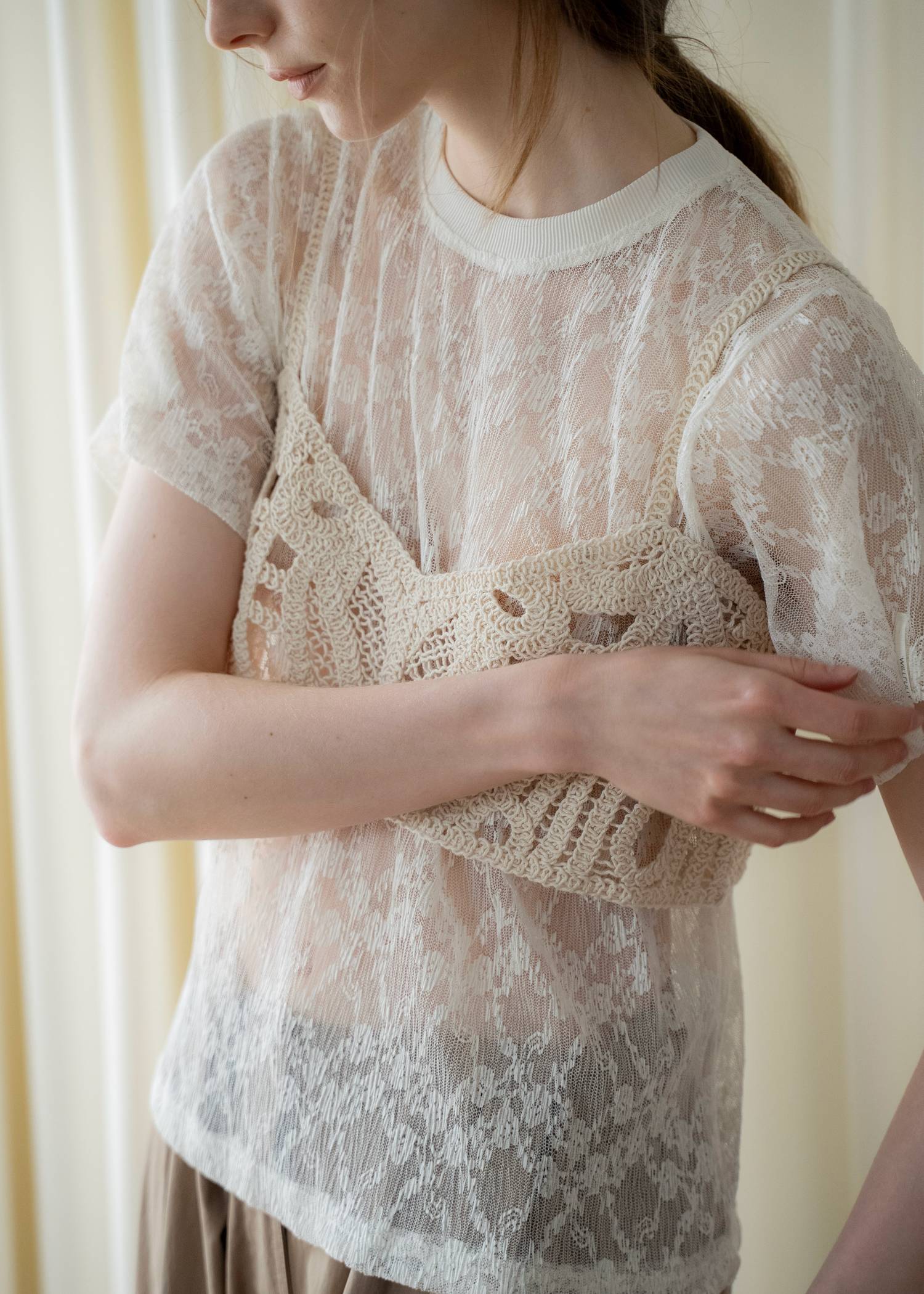 sheer floral pleated lace T-shirt