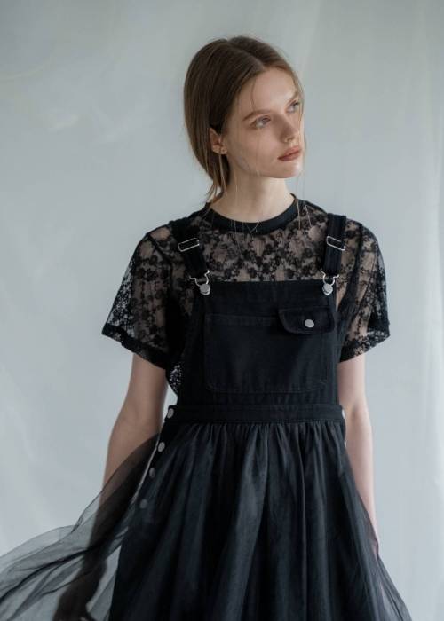 sheer floral pleated lace T-shirt