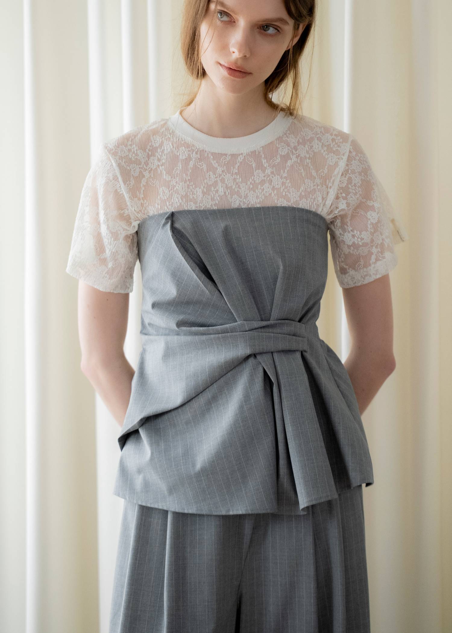 sheer floral pleated lace T-shirt