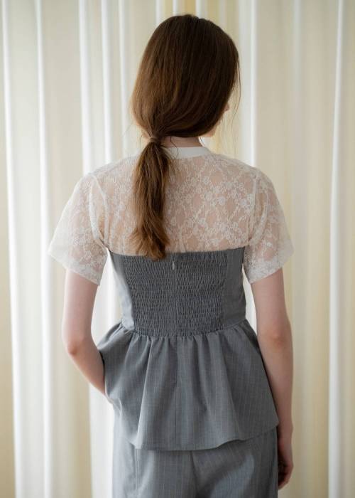 sheer floral pleated lace T-shirt