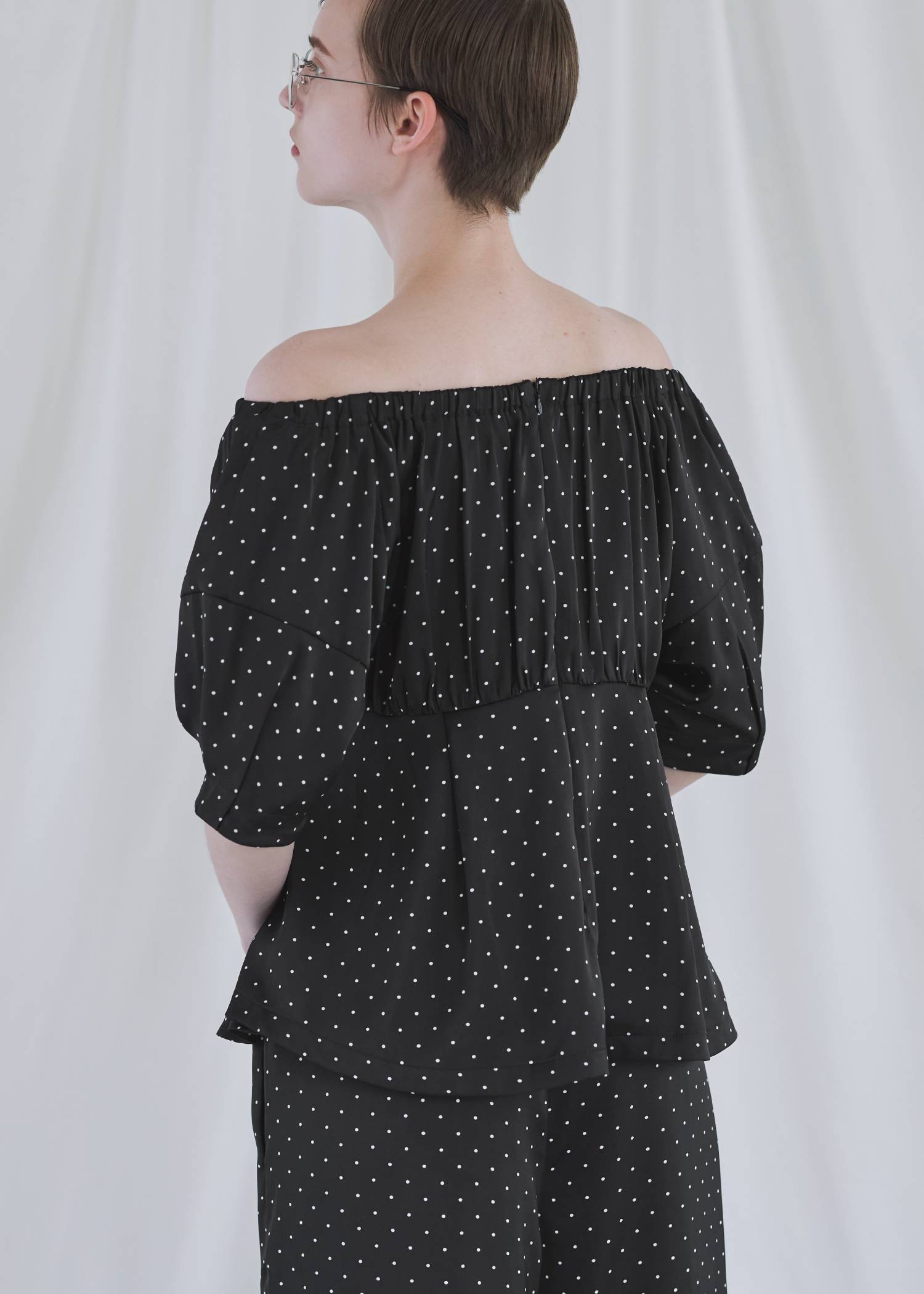satin polka dot off shoulder lantern sleeve BL