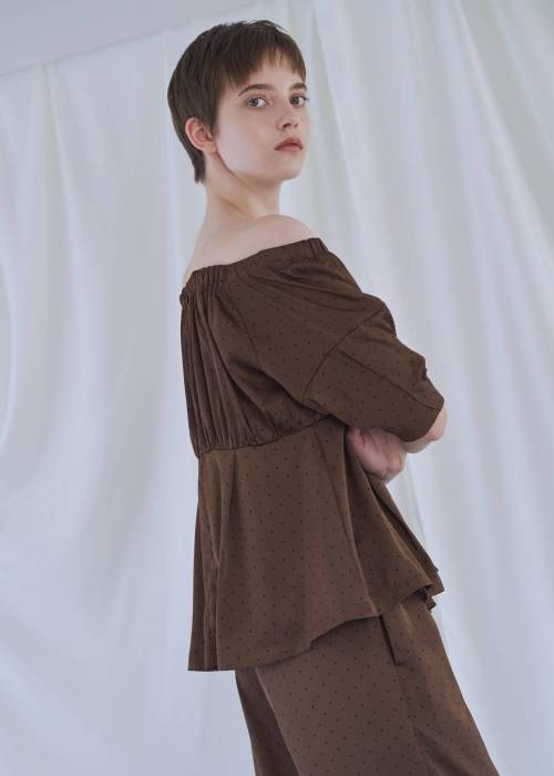 satin polka dot off shoulder lantern sleeve BL