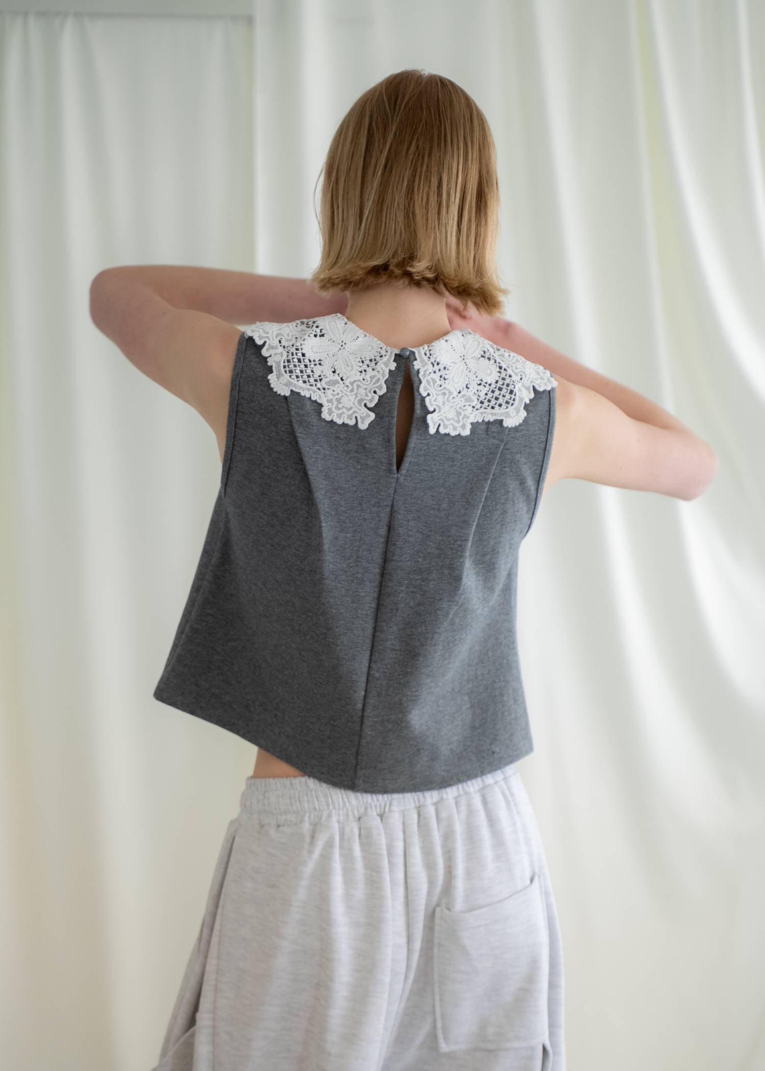 2way detachable lace no sleeve tops