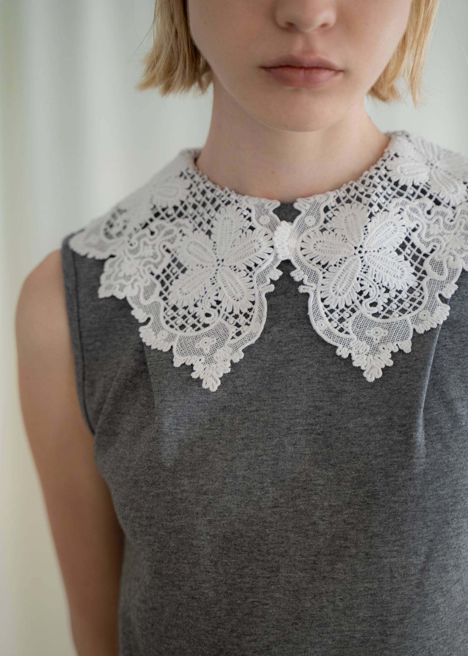 2way detachable lace no sleeve tops