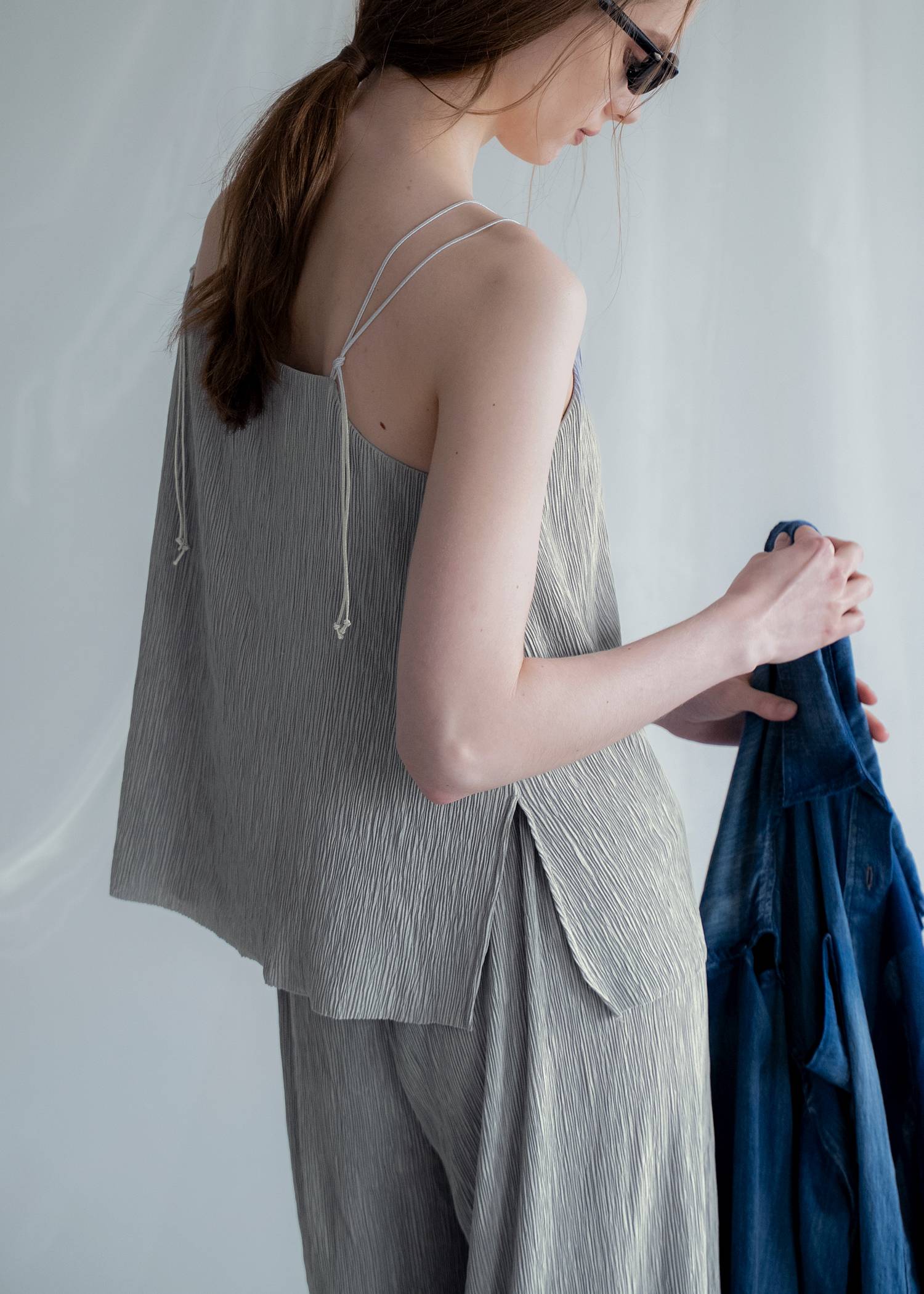 glitter cord flare pleats camisole