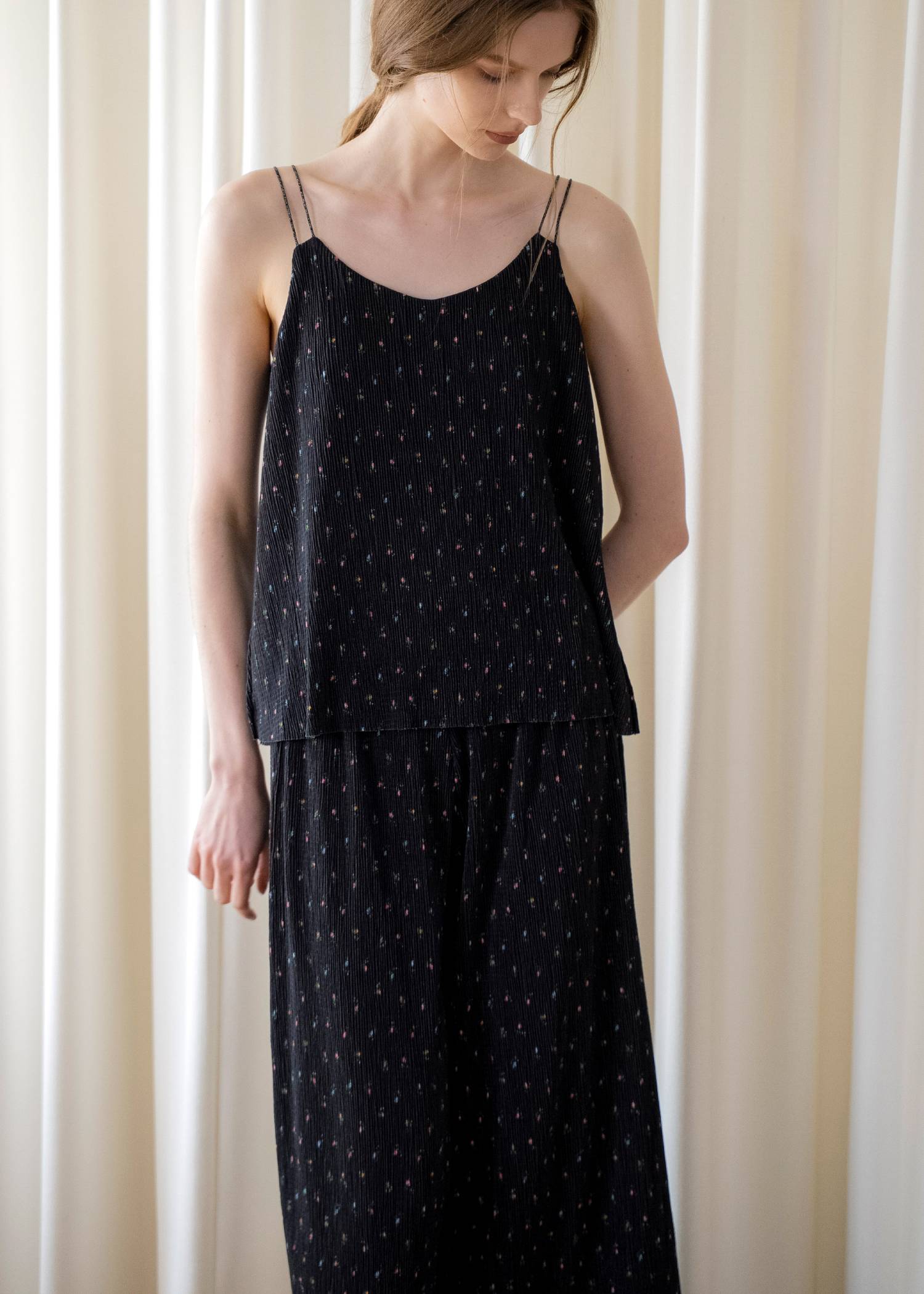 glitter cord flare pleats camisole