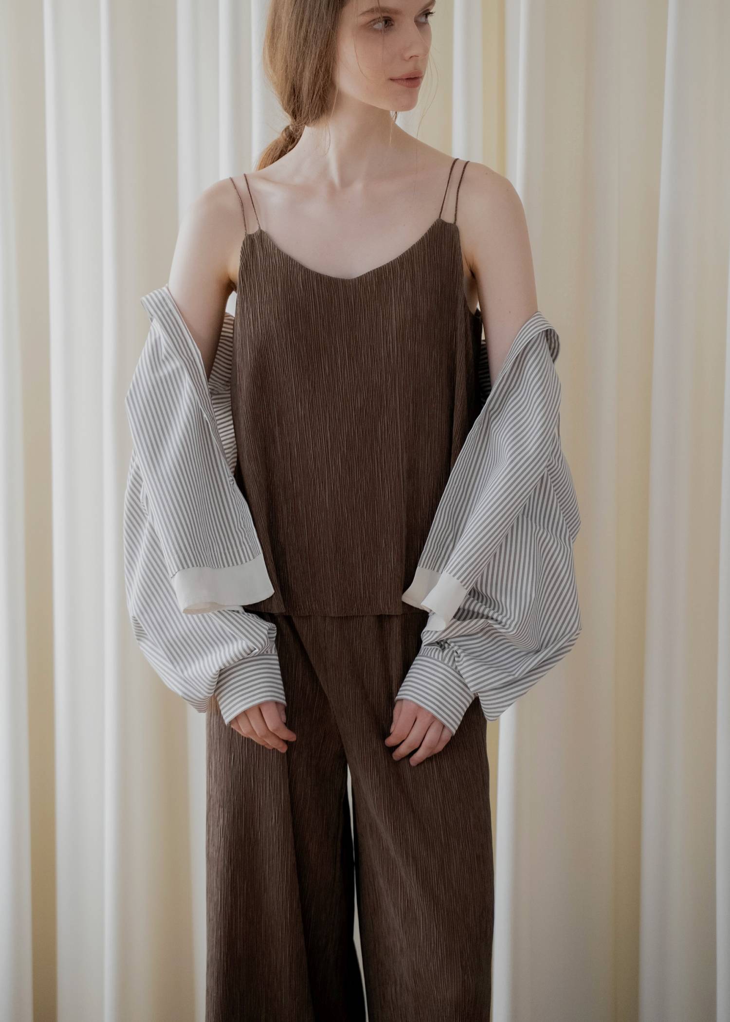 glitter cord flare pleats camisole