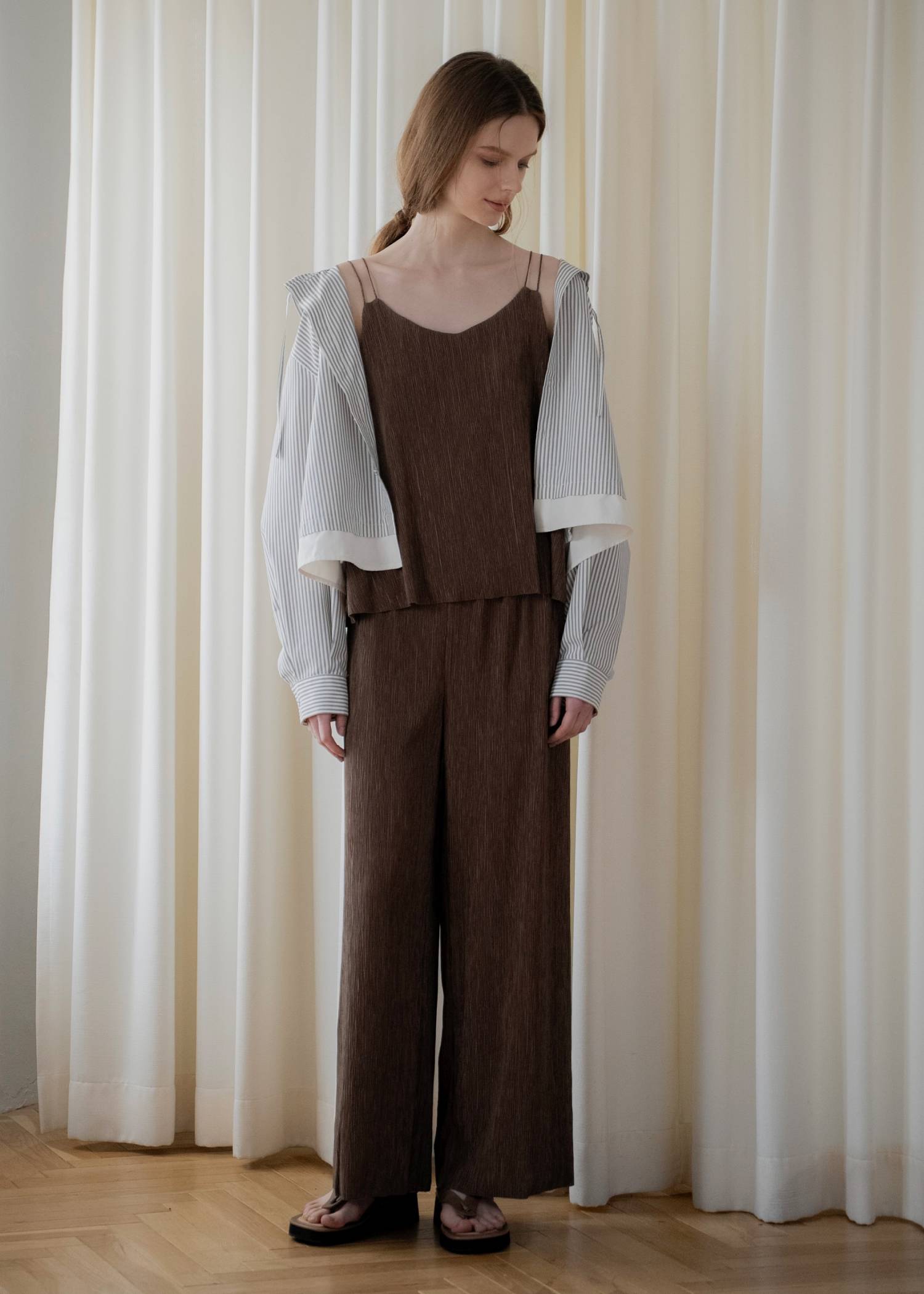 glitter cord flare pleats camisole