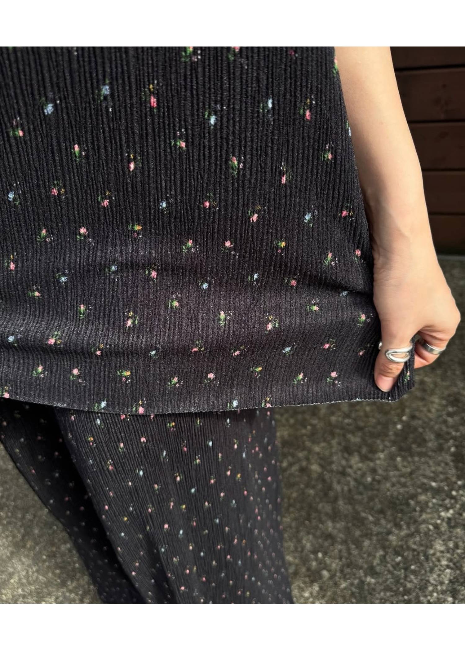 glitter cord flare pleats camisole