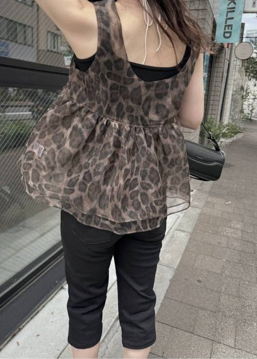 gather flare organdy peplum tops