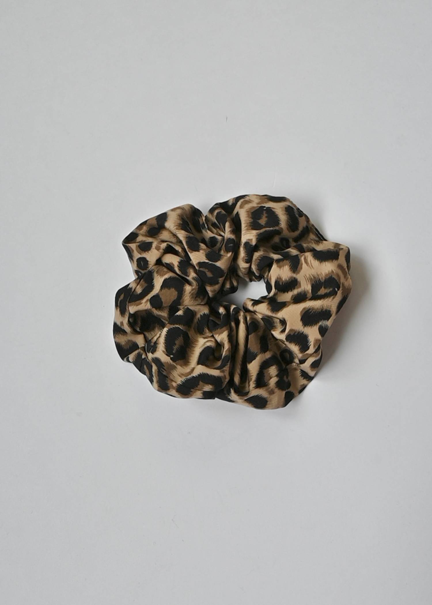 leopard pattern scrunchie