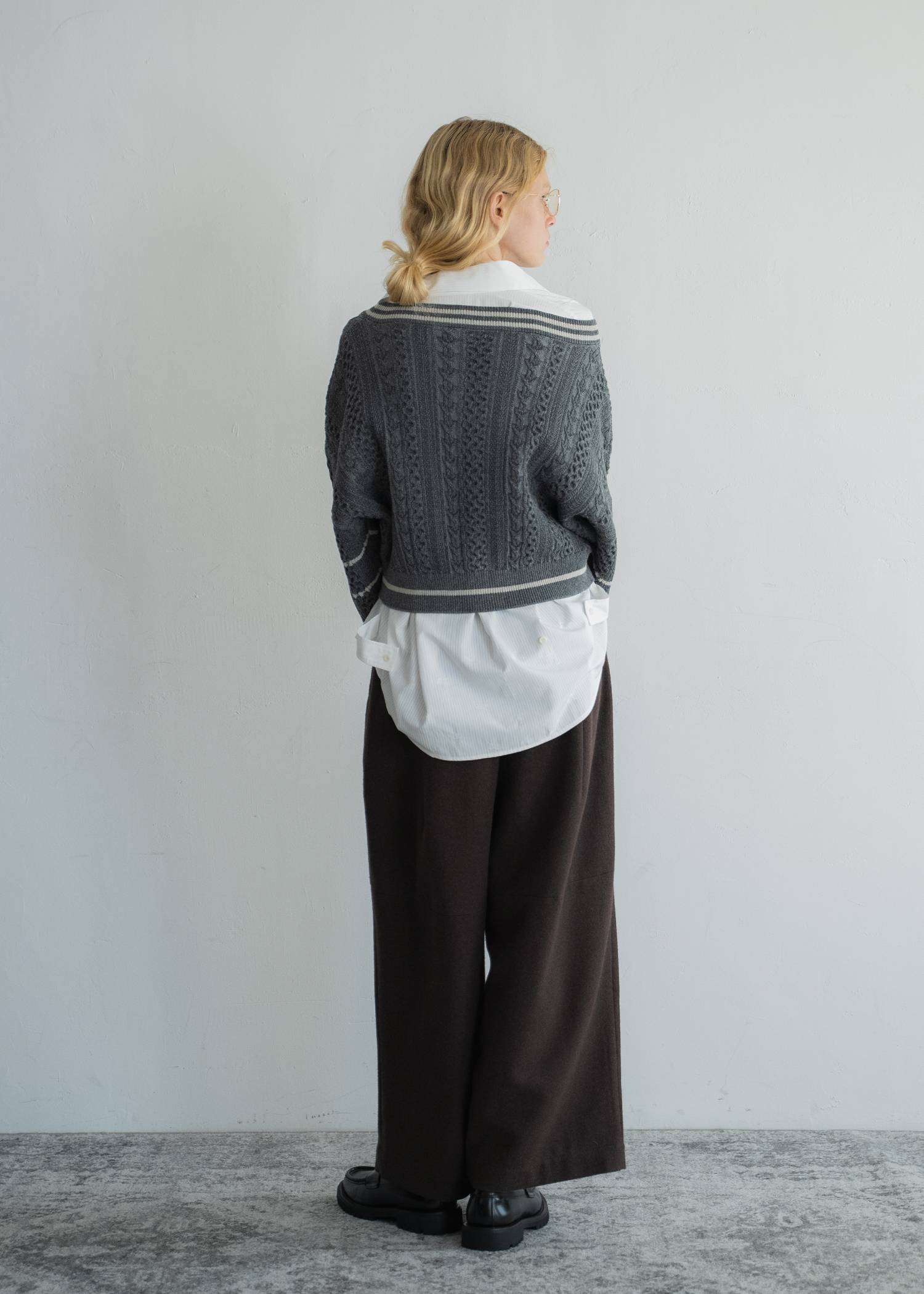 mixing yarns cable patch knit