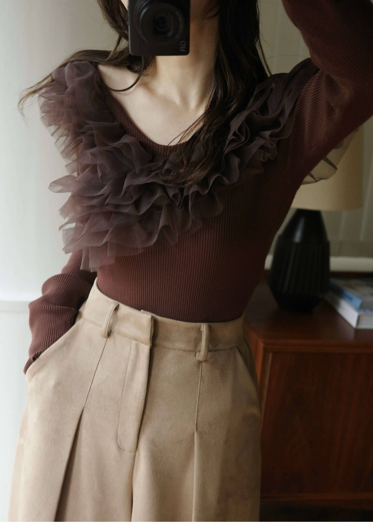 tulle frill neckline rib knit