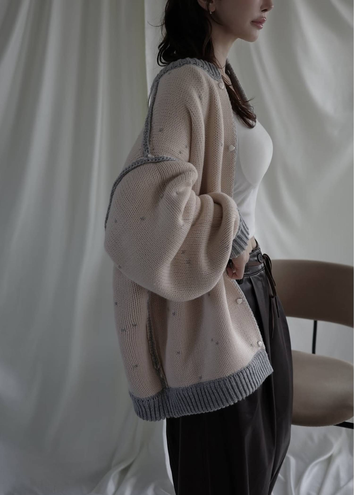 long heart dot jacquard reversible knit cardigan