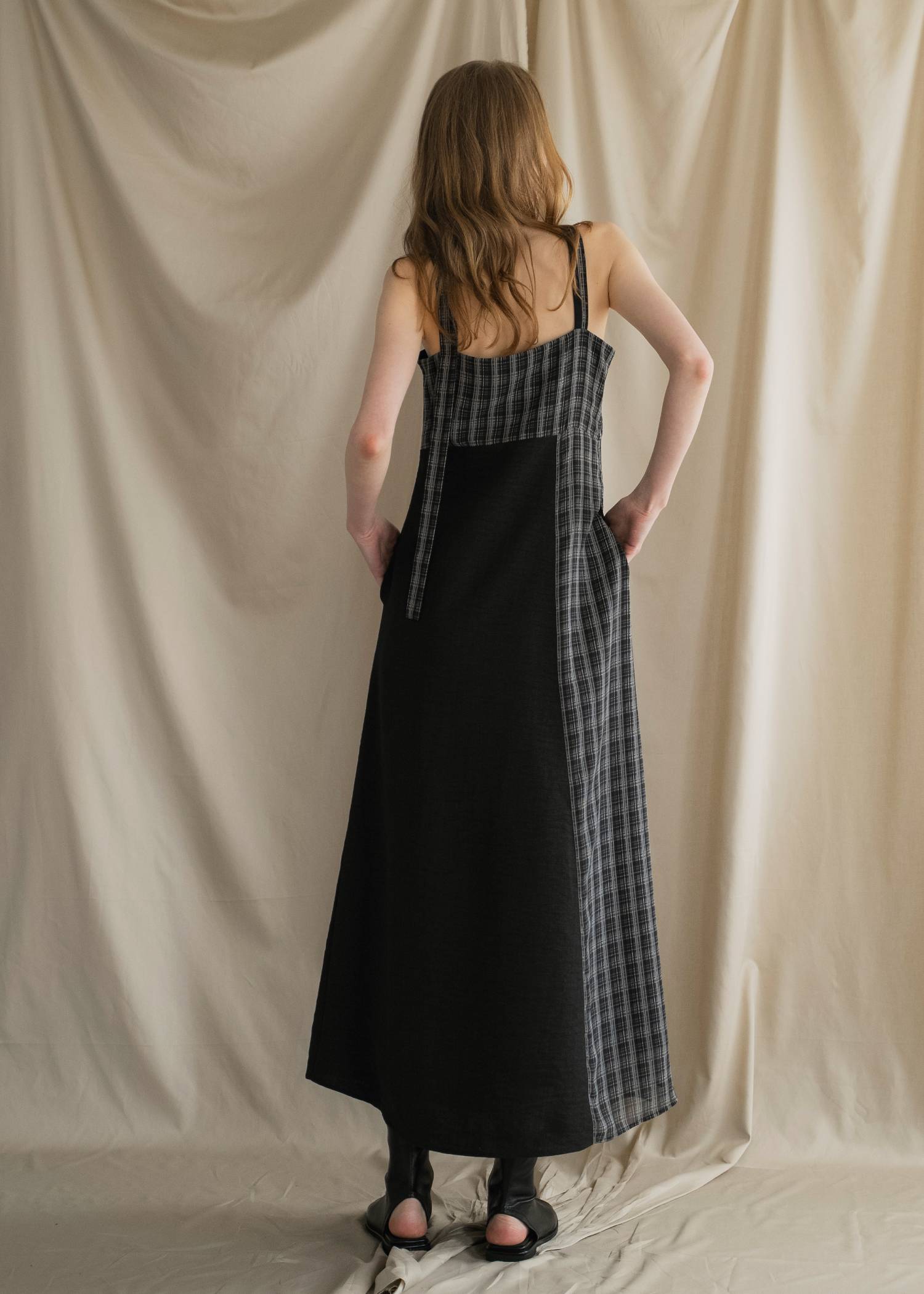 asymmetry panel waist cutout OP
