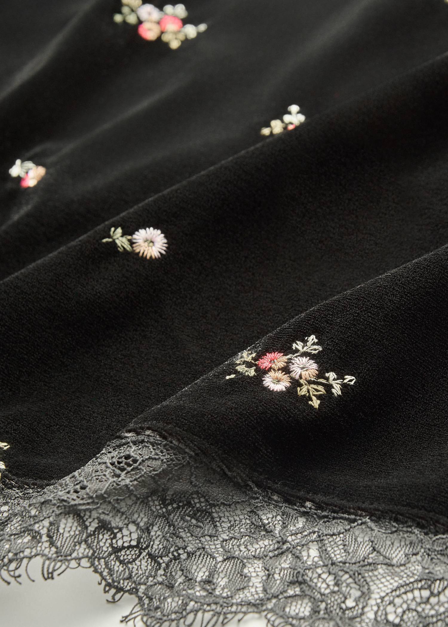 floral embroidery velor OP