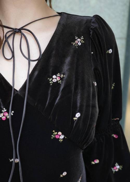 floral embroidery velor OP