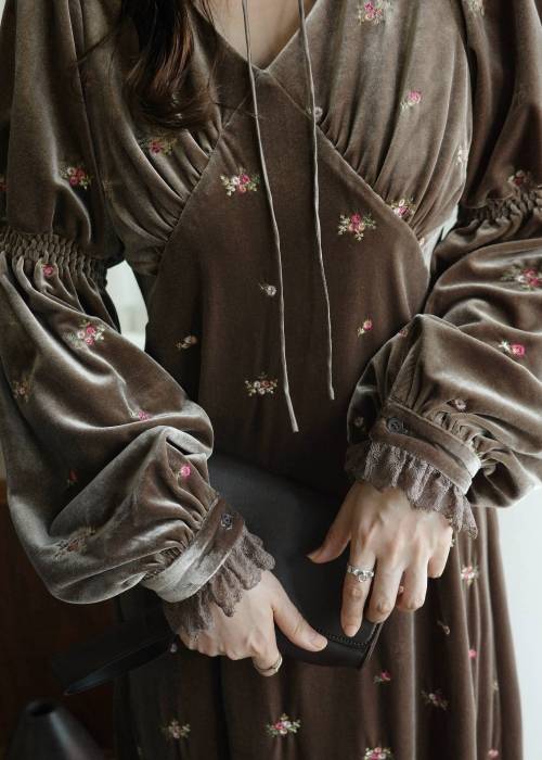 floral embroidery velor OP