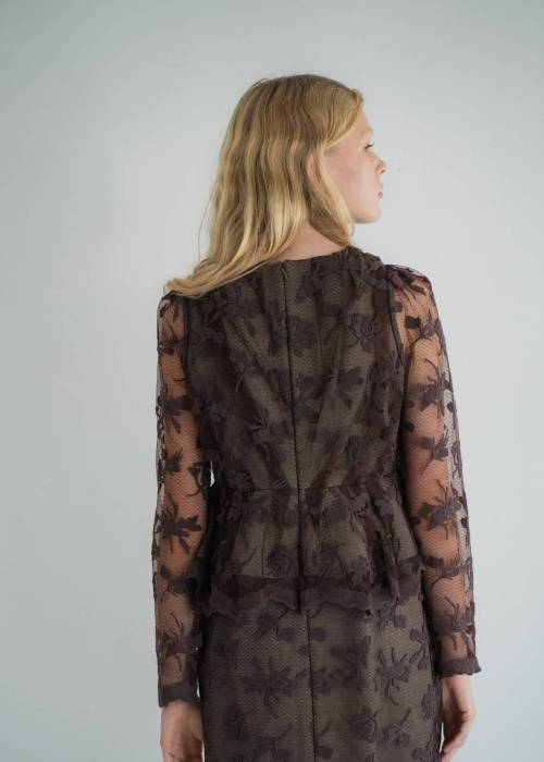 layered lace tuck peplum OP