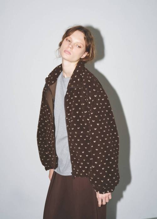 dot jcquard boa zip blouson