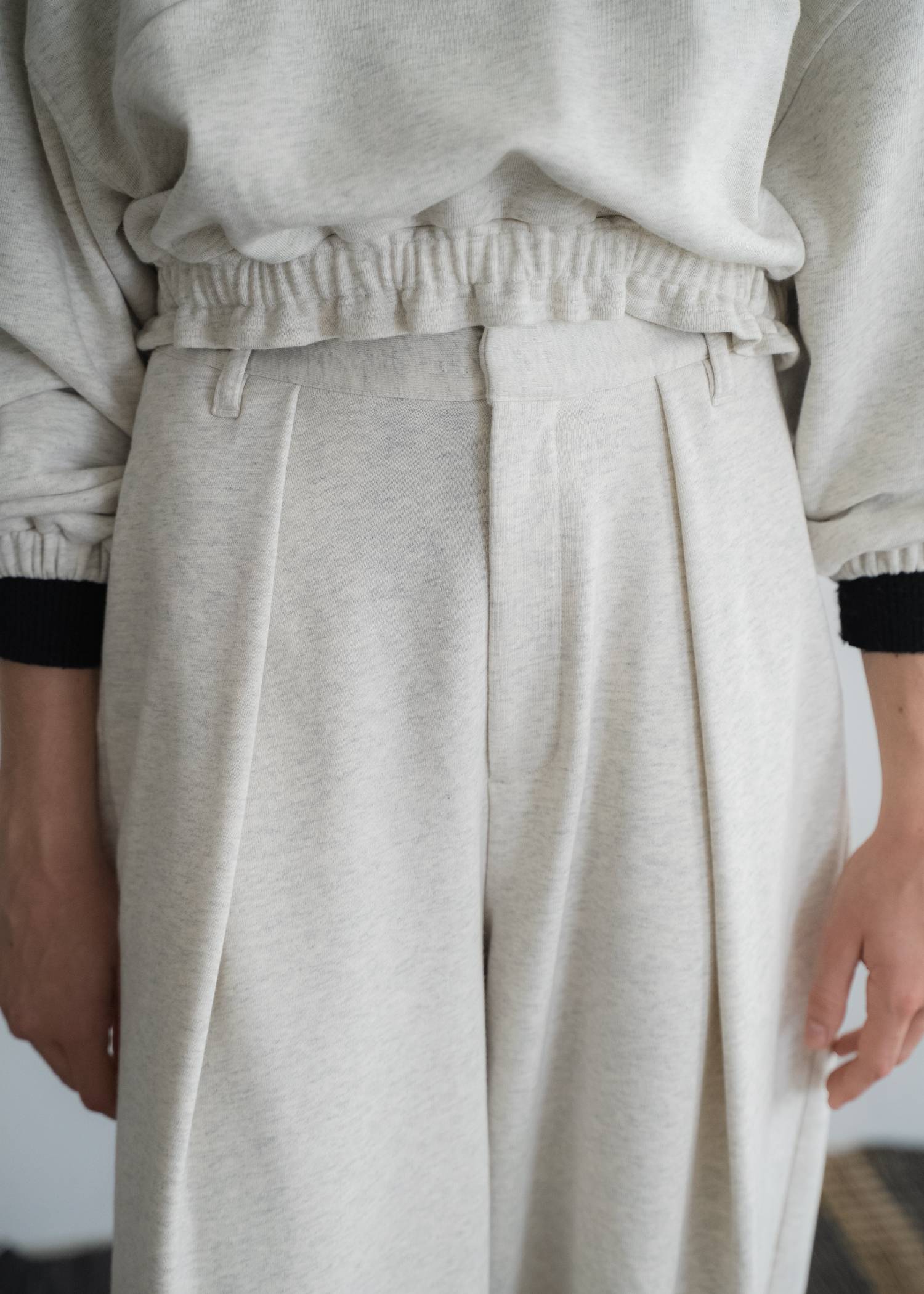 deep tuck drawstring hem sweat PT