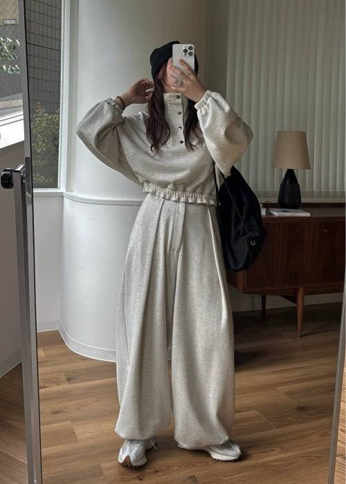 deep tuck drawstring hem sweat PT