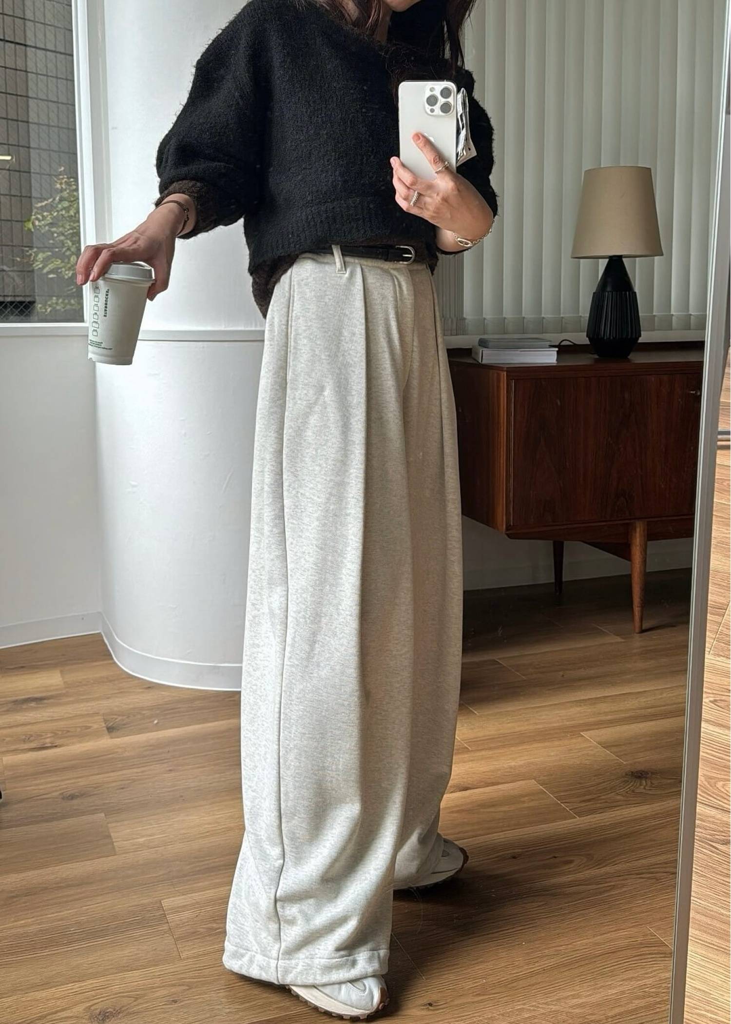 deep tuck drawstring hem sweat PT