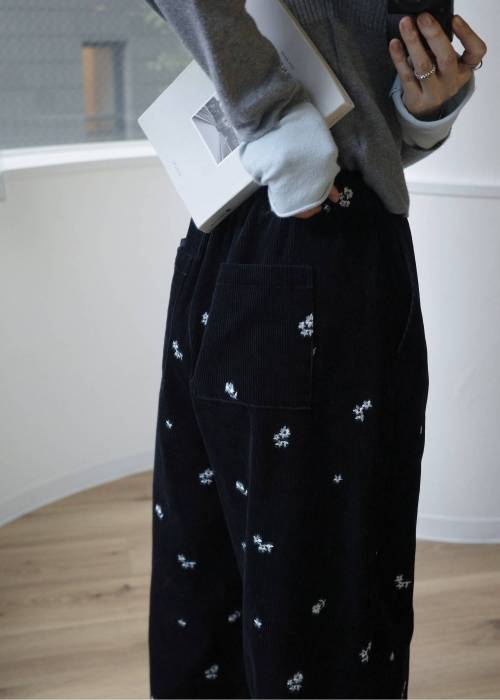 floral embroidery corduroy relax PT