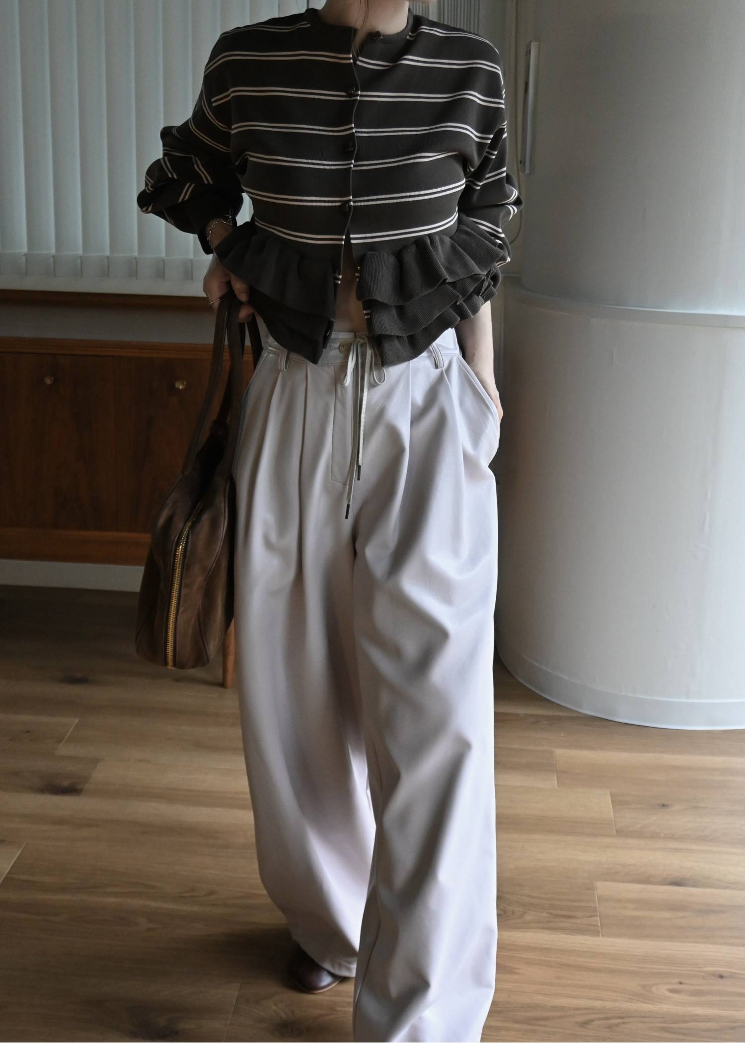 soft synthetic leather relaxed tuck PT