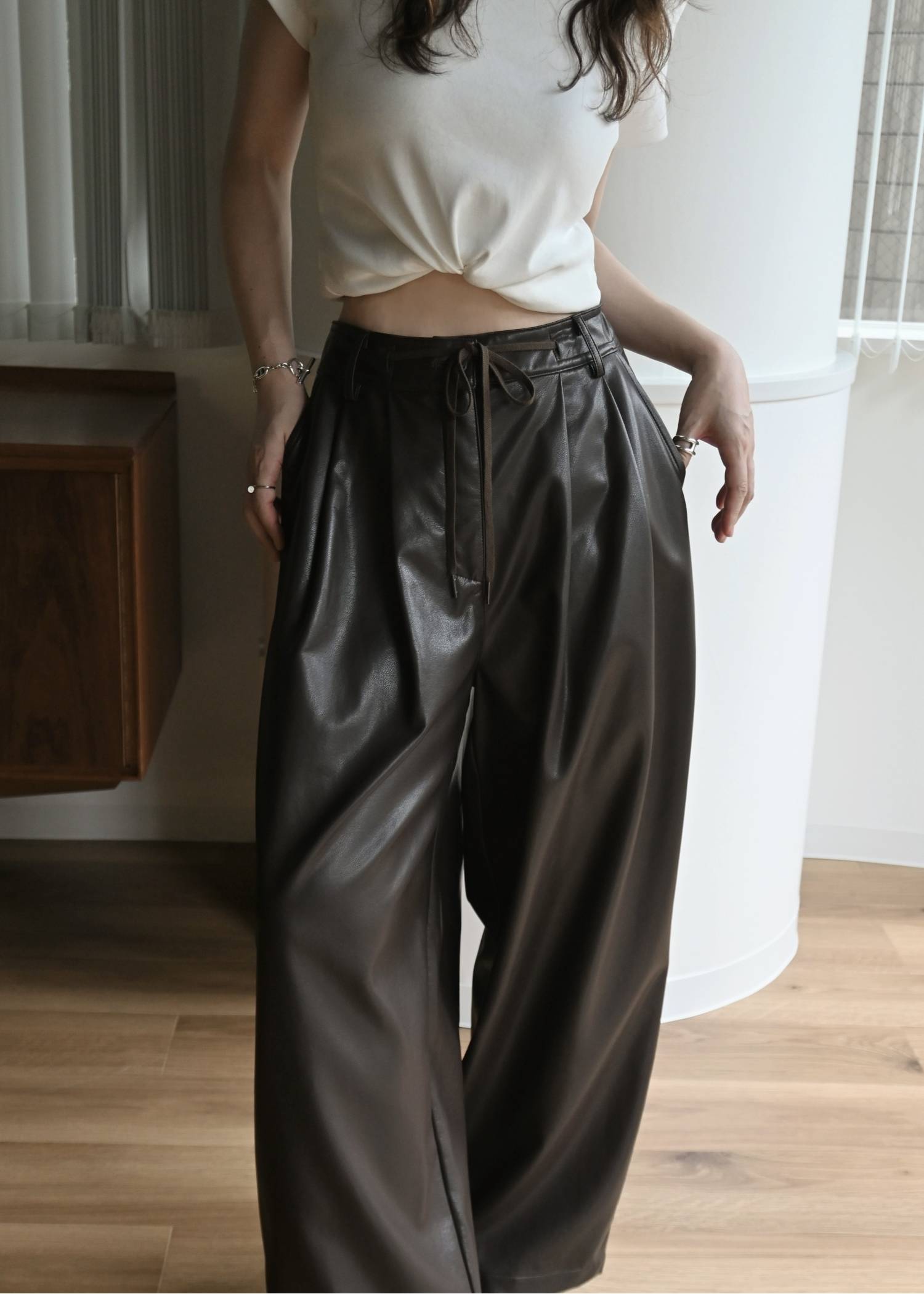 soft synthetic leather relaxed tuck PT