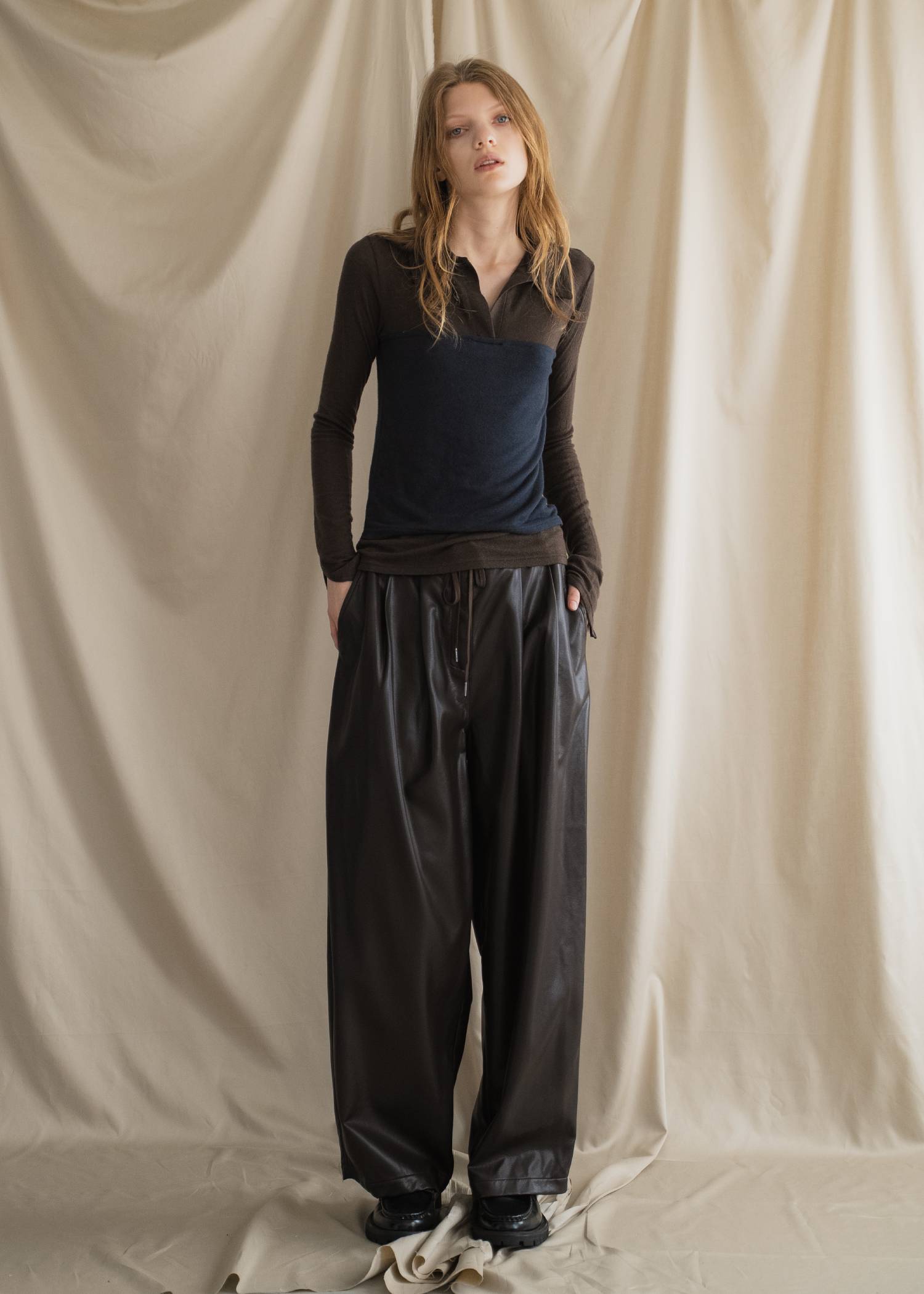 soft synthetic leather relaxed tuck PT