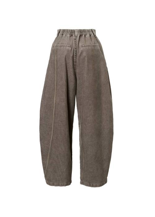 side tuck chemical wash corduroy curve PT