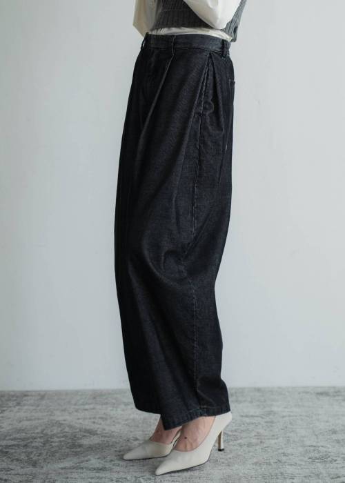 side tuck chemical wash corduroy curve PT