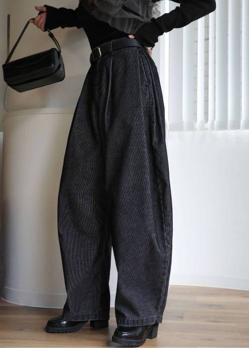 side tuck chemical wash corduroy curve PT
