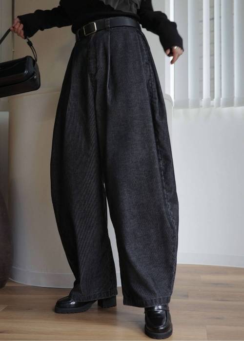 side tuck chemical wash corduroy curve PT