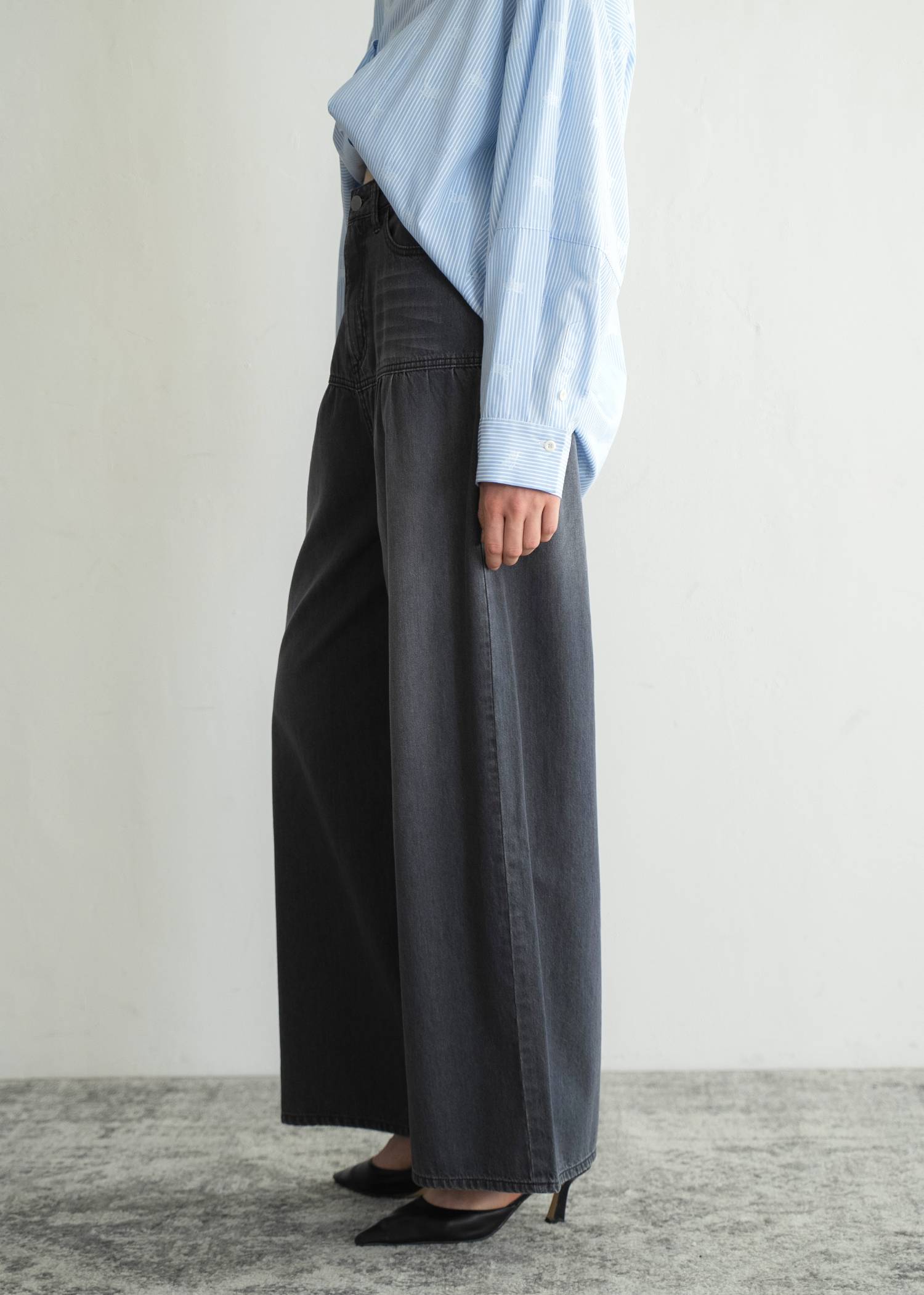 switching gather flare denim PT