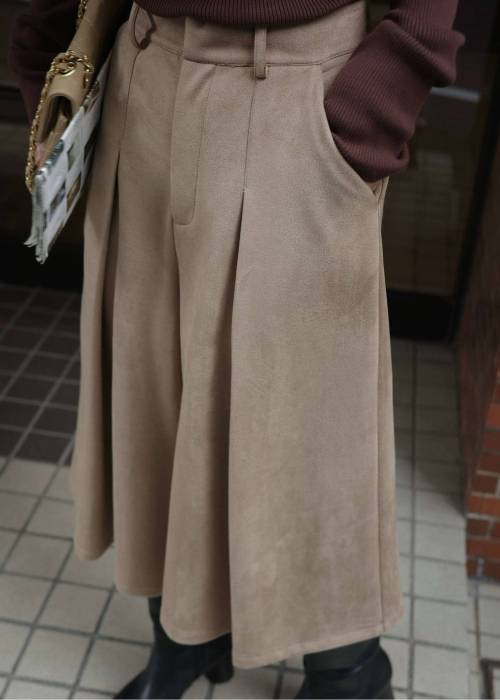 front tuck midi length flare PT