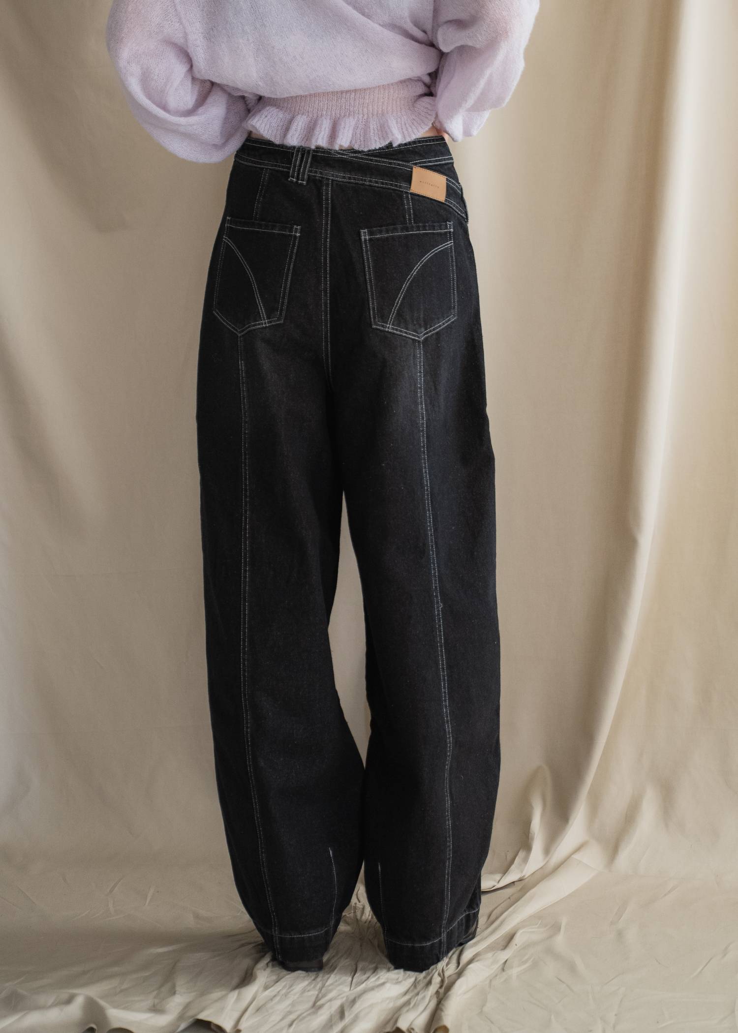 asymmetry curve belt denim PT