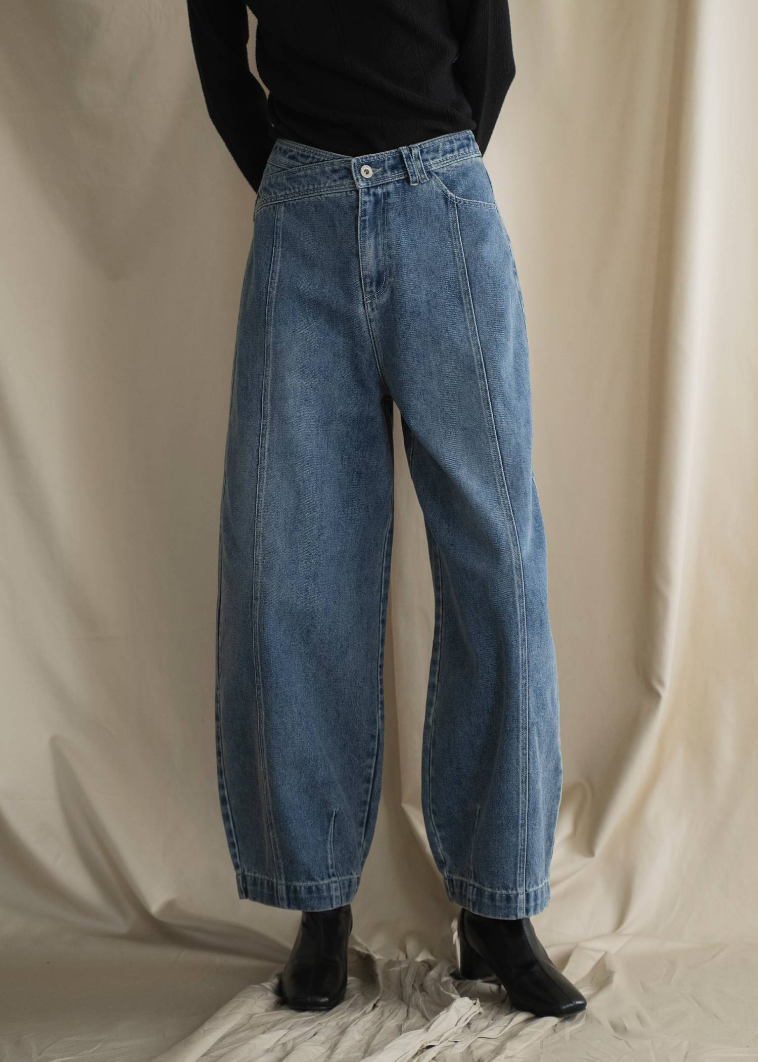 asymmetry curve belt denim PT