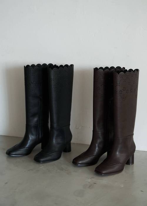 punching scallop design boots