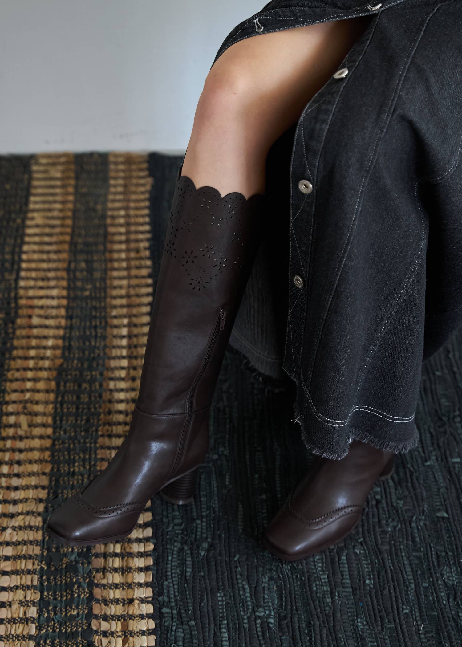 punching scallop design boots