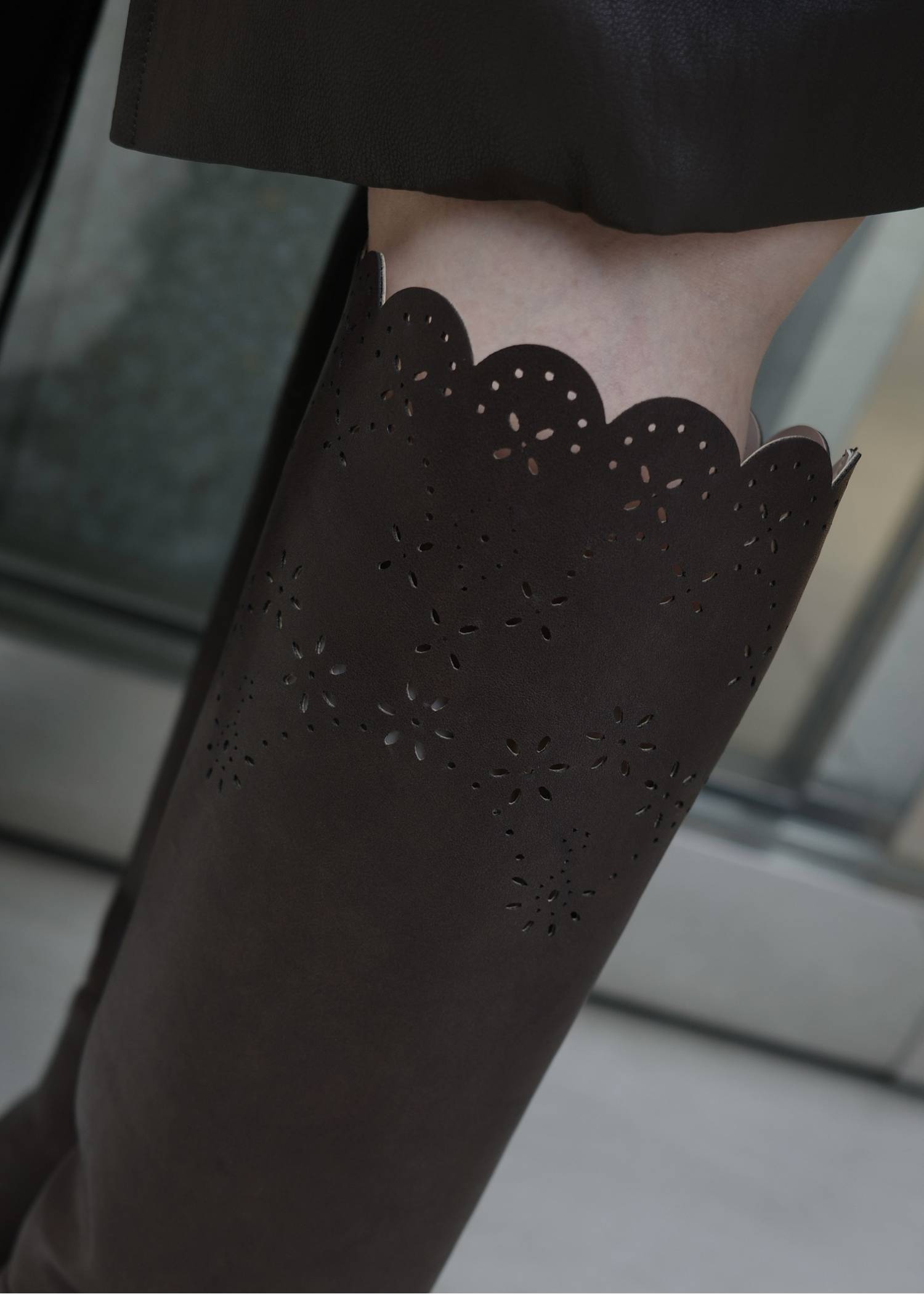 punching scallop design boots