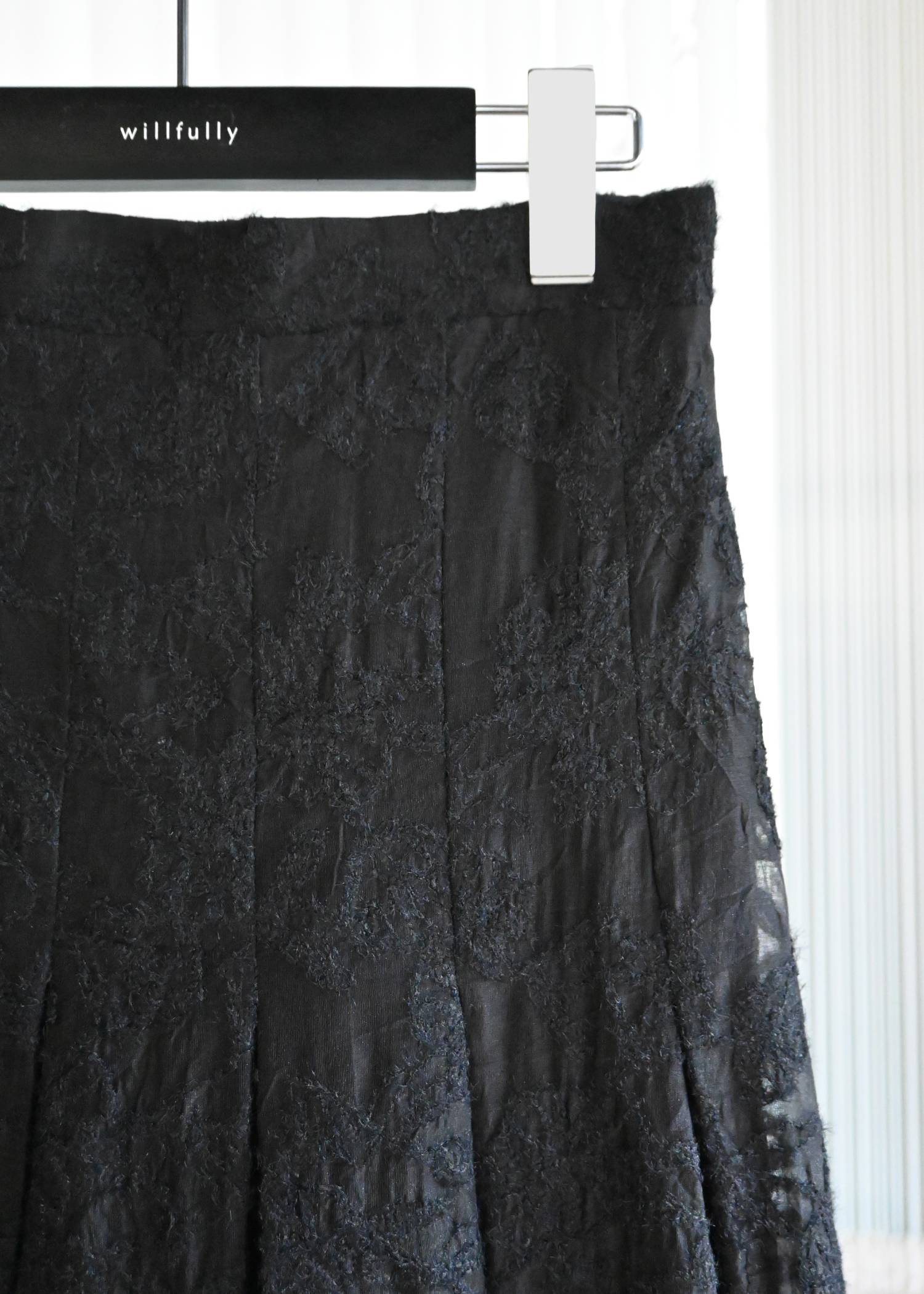 sheer lace pleats medium SK